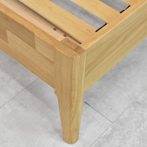 Cama de madera maciza roble Milan  | NordicStory