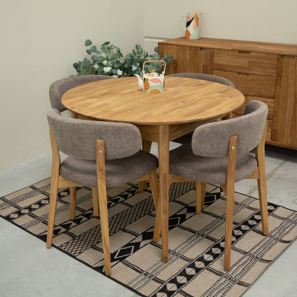 Pack de 2 o 4 Sillas de Comedor de Madera Maciza de Roble Claus, tapizado Gris o Marron | NordicStory
