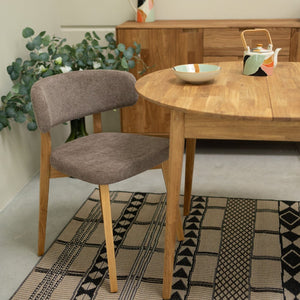 Pack de 2 o 4 Sillas de Comedor de Madera Maciza de Roble Claus, tapizado Gris o Marron | NordicStory