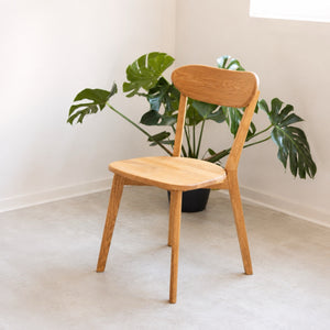 Pack de 2 o 4 Sillas de Comedor de Madera Maciza de Roble Isku | NordicStory