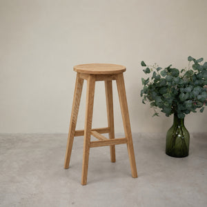 Pack de 2 Taburetes de Bar de Madera Maciza de Roble Diana | NordicStory