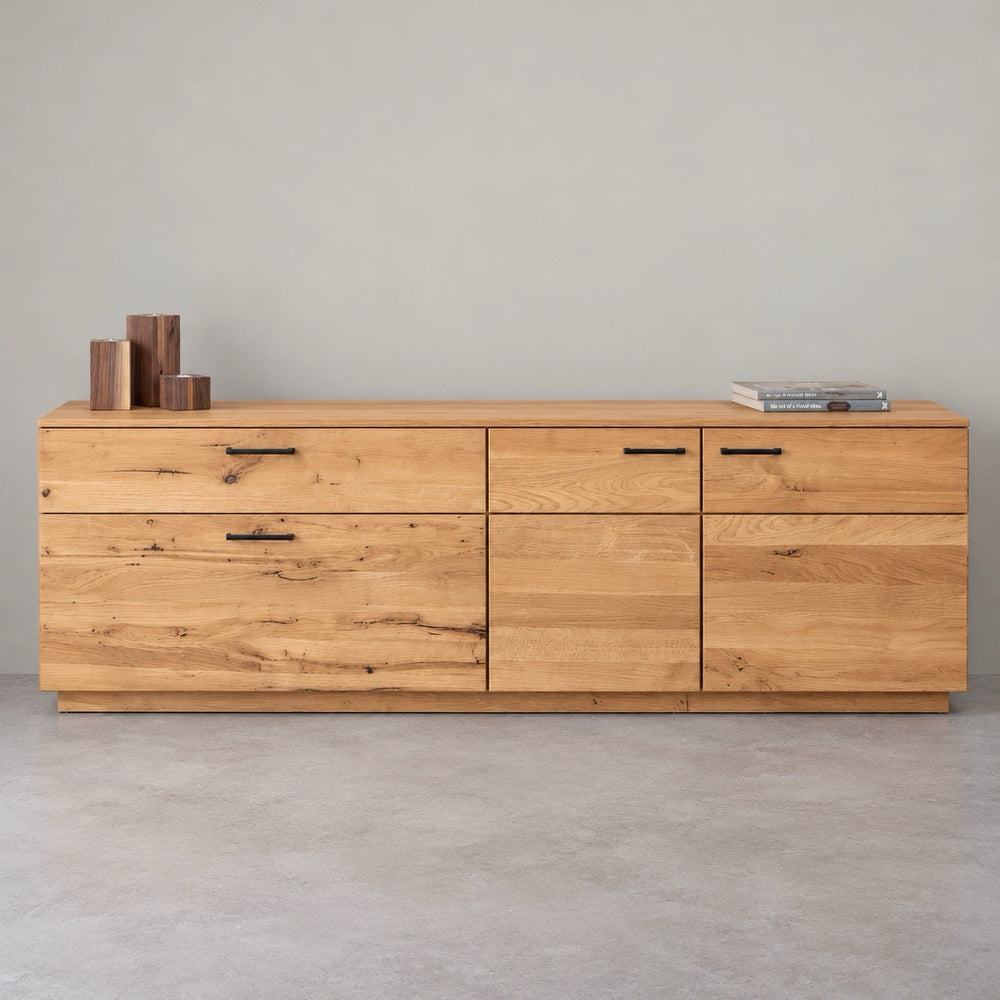 Cómoda aparador de madera maciza de roble Arvik 1 | NordicStory