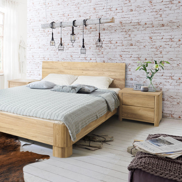 Mesa de noche de madera maciza de roble Elsa, 56,5 x 44 x 47 cm. | NordicStory