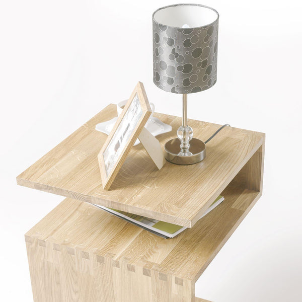 Mesa auxiliar de madera maciza de roble Sofi | NordicStory